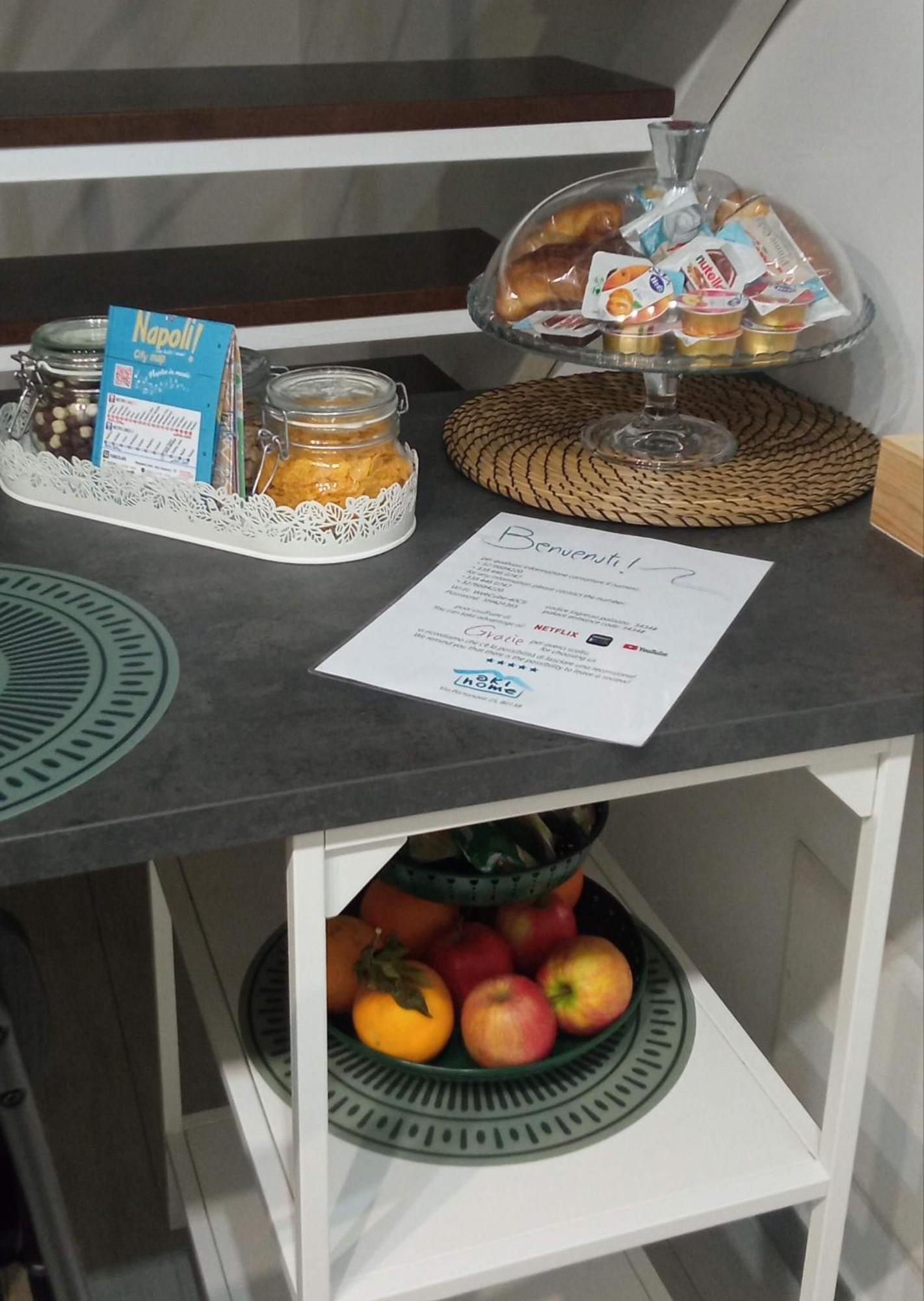 Akihome Portanova Naples Extérieur photo
